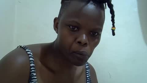 Snapshot of ebony_cuttey30 chatting on 2, 2, 2026 ebony_cuttey30 online show from 2, 2, 2026