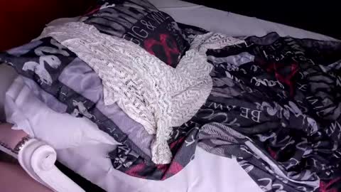 ebony_katterin online show from 1, 3, 2025