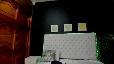 ebony_katterin online show from 20, 12, 2025