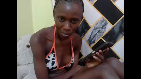 ebony_lisaaa online show from 16, 5, 2026