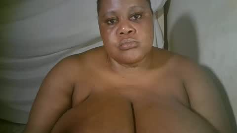 ebony_magixs online show from 19, 4, 2026