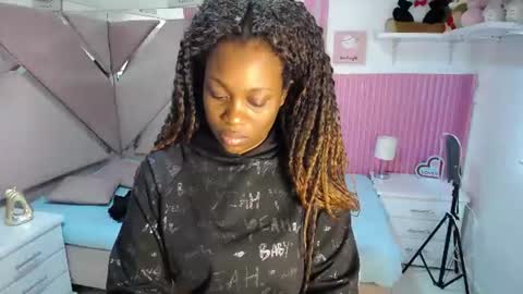 ebony_rizon online show from 9, 6, 2026