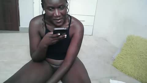 ebony_sisie online show from 16, 3, 2026