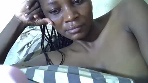 Snapshot of ebonycutegal4 chatting on 8, 2, 2026 MELLEN online show from 8, 2, 2026