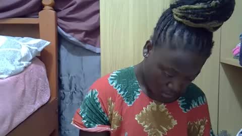 ebonydora online show from 24, 11, 2025