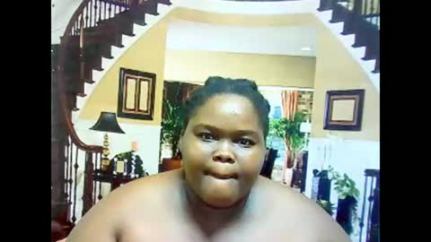 ebonyhotbuns4u2luv online show from 6, 3, 2025