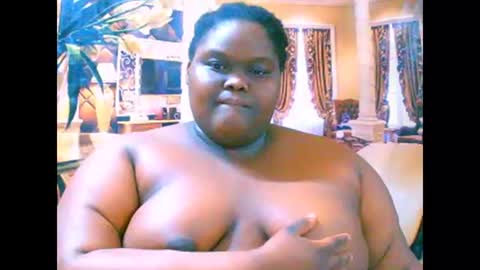 ebonyhotbuns4u2luv online show from 17, 9, 2025