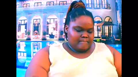 ebonyhotbuns4u2luv online show from 18, 4, 2026