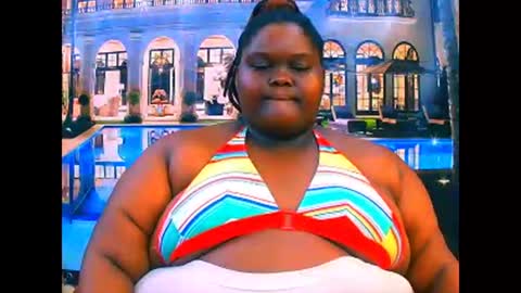 ebonyhotbuns4u2luv online show from 20, 4, 2026