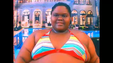 Snapshot of ebonyhotbuns4u2luv chatting on 3, 6, 2026 ebonyhotbuns4u2luv online show from 3, 6, 2026