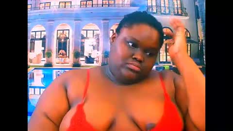 Snapshot of ebonyhotbuns4u2luv chatting on 4, 6, 2026 ebonyhotbuns4u2luv online show from 4, 6, 2026