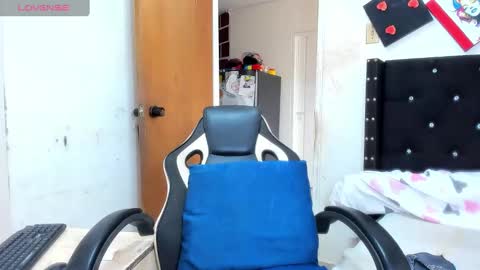 Angela online show from 21, 1, 2025