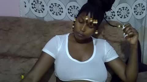 pretty online show from 23, 4, 2026