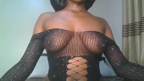 ebonyslut09 online show from 18, 5, 2026