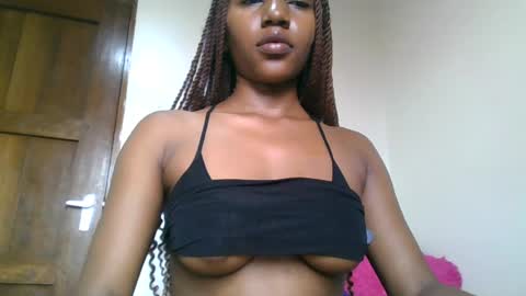 ebonyslut09 online show from 14, 7, 2026