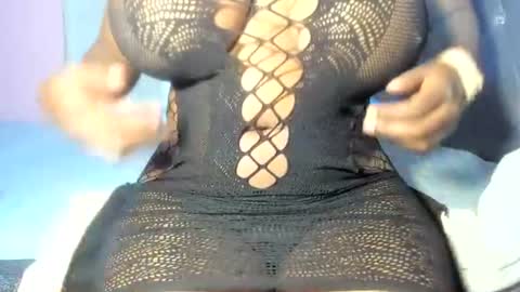 ebonysmiles00 online show from 28, 7, 2026