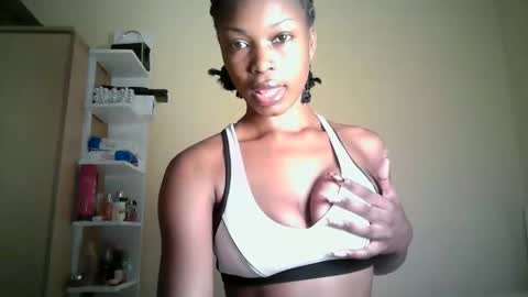 ebonytanqueen online show from 28, 4, 2026