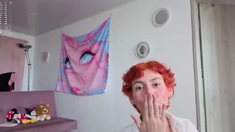 Snapshot of ecchi_sixxx chatting on 13, 11, 2025 Colette online show from 13, 11, 2025