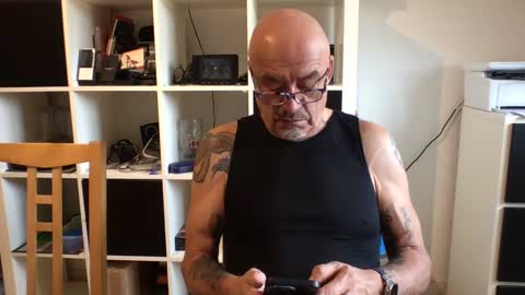 Snapshot of eddelmar chatting on 7, 1, 2025 eddelmar online show from 7, 1, 2025