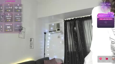 Snapshot of eden_heaven chatting on 24, 2, 2025 Eden Heaven online show from 24, 2, 2025