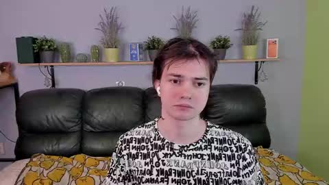 Snapshot of edgar_ray chatting on 25, 3, 2026 Edgar online show from 25, 3, 2026