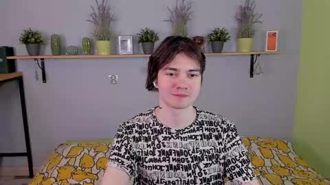 Snapshot of edgar_ray chatting on 23, 5, 2026 Edgar online show from 23, 5, 2026
