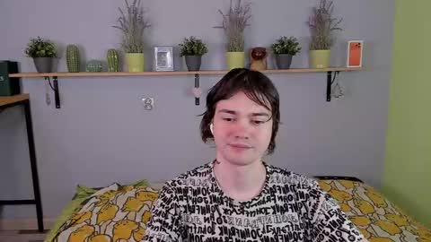 Snapshot of edgar_ray chatting on 25, 5, 2026 Edgar online show from 25, 5, 2026
