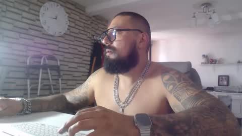 Snapshot of edgarram83 chatting on 29, 10, 2025 edgarram83 online show from 29, 10, 2025