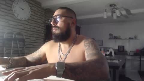 Snapshot of edgarram83 chatting on 16, 11, 2025 edgarram83 online show from 16, 11, 2025