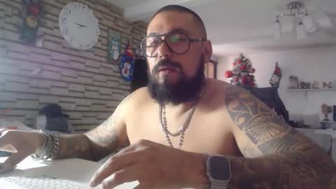 Snapshot of edgarram83 chatting on 13, 12, 2025 edgarram83 online show from 13, 12, 2025