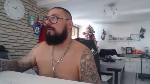 Snapshot of edgarram83 chatting on 16, 12, 2025 edgarram83 online show from 16, 12, 2025