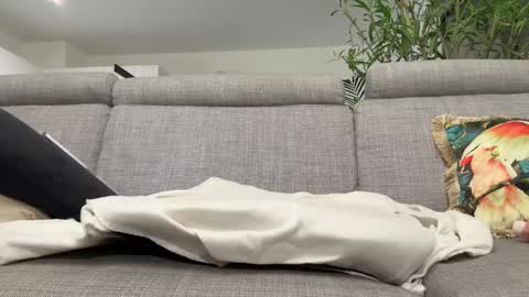 edge_guy online show from 22, 2, 2025