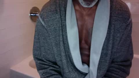 Snapshot of edgingdaddy chatting on 7, 5, 2026 Dad online show from 7, 5, 2026