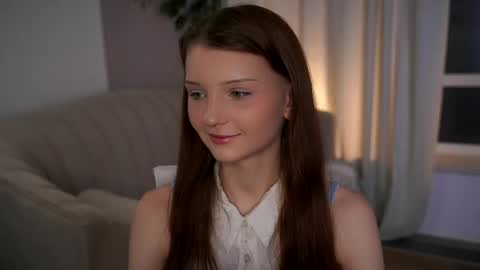 Lisa  online show from 24, 4, 2026