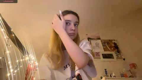 Snapshot of edlinhazleton chatting on 11, 11, 2025 Dana online show from 11, 11, 2025