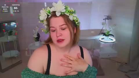 ednaadamse online show from 25, 7, 2026