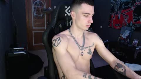 Snapshot of eduard_loveee chatting on 10, 1, 2026 Eduar online show from 10, 1, 2026