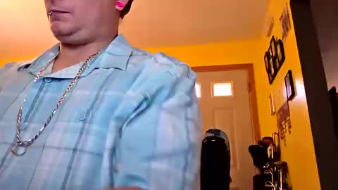 edwardaims_2please online show from 12, 10, 2025