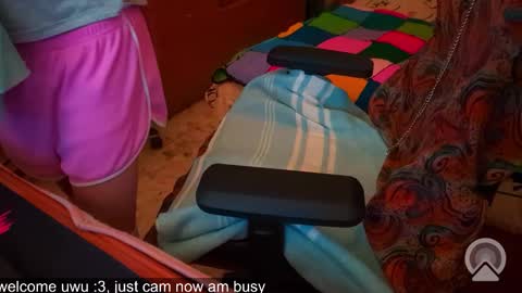 Snapshot of edwarh_01 chatting on 5, 3, 2026 Alex online show from 5, 3, 2026