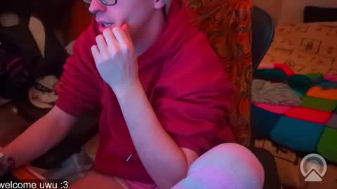 Snapshot of edwarh_01 chatting on 6, 3, 2026 Alex online show from 6, 3, 2026