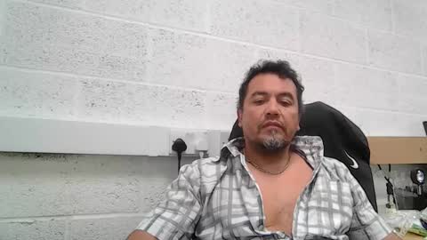 Snapshot of edwill13 chatting on 8, 5, 2026 EdM online show from 8, 5, 2026