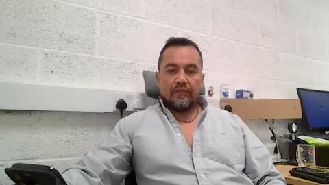 Snapshot of edwill13 chatting on 11, 5, 2026 EdM online show from 11, 5, 2026