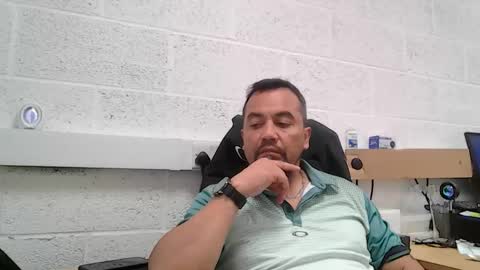 Snapshot of edwill13 chatting on 18, 5, 2026 EdM online show from 18, 5, 2026
