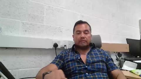 Snapshot of edwill13 chatting on 28, 5, 2026 EdM online show from 28, 5, 2026