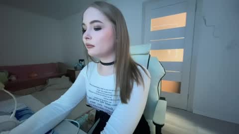 Lili online show from 8, 5, 2026