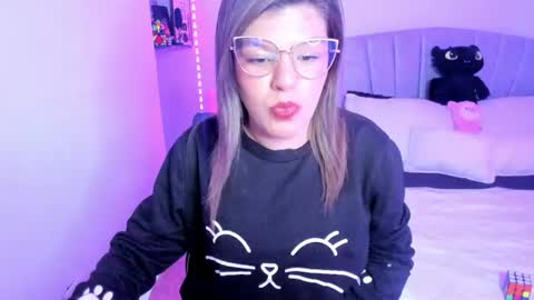 Effy Fanny online show from 29, 6, 2026