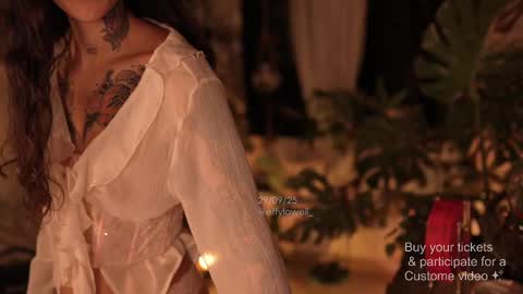 Effy online show from 30, 9, 2025