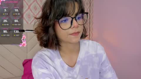  E F F Y  online show from 4, 12, 2024