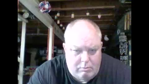 Snapshot of efriff chatting on 18, 5, 2026 efriff online show from 18, 5, 2026