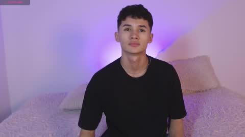 Snapshot of eiden_blake chatting on 20, 12, 2025 Eiden Blake online show from 20, 12, 2025